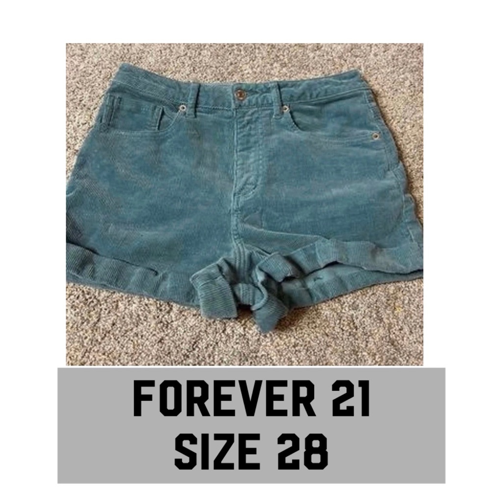 - ❤️Forever 21 high-rise teal corduroy shorts with stretch size 28❤️